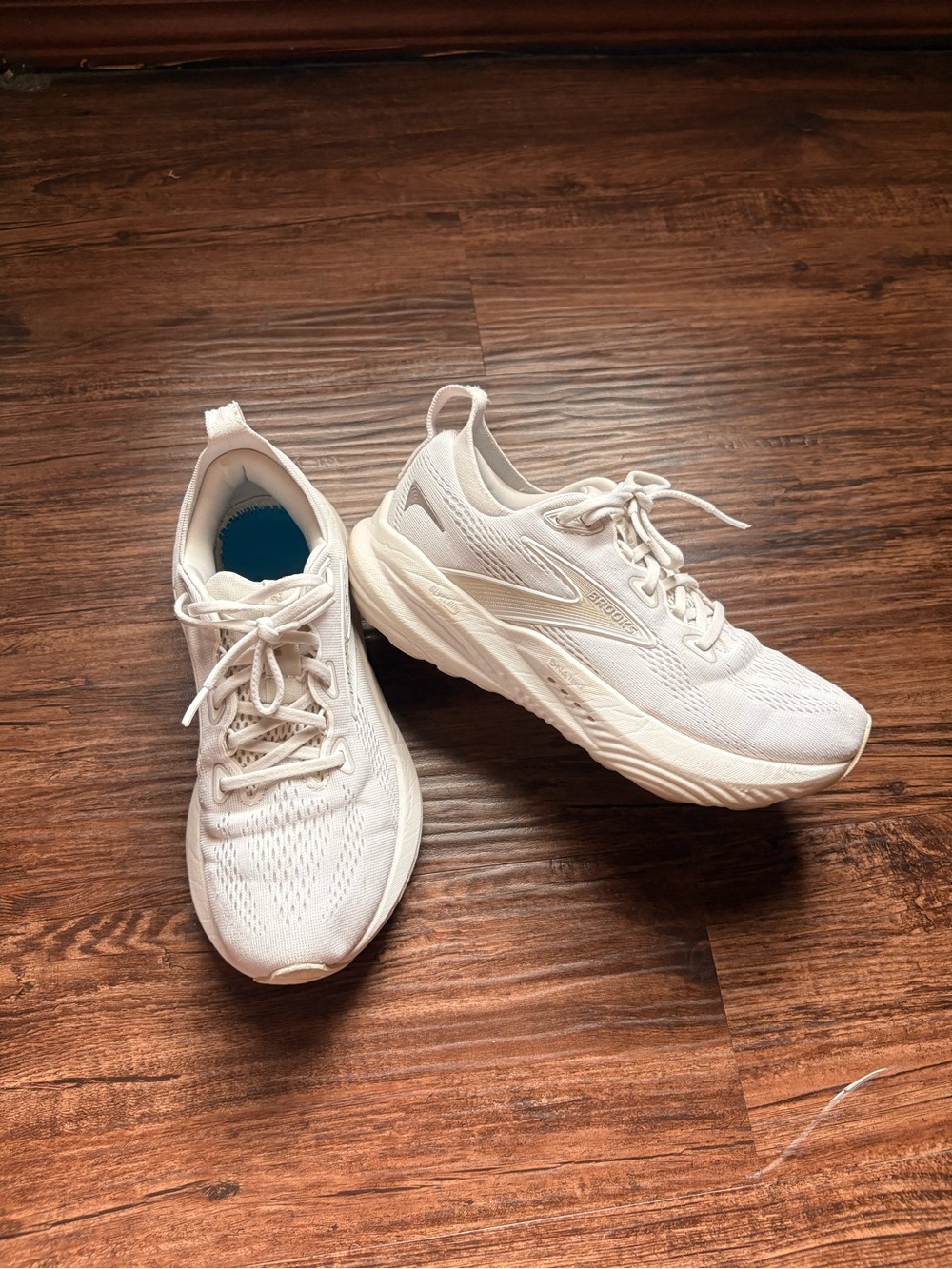 Brooks Women's Glycerin 22 Athletic Running Shoes